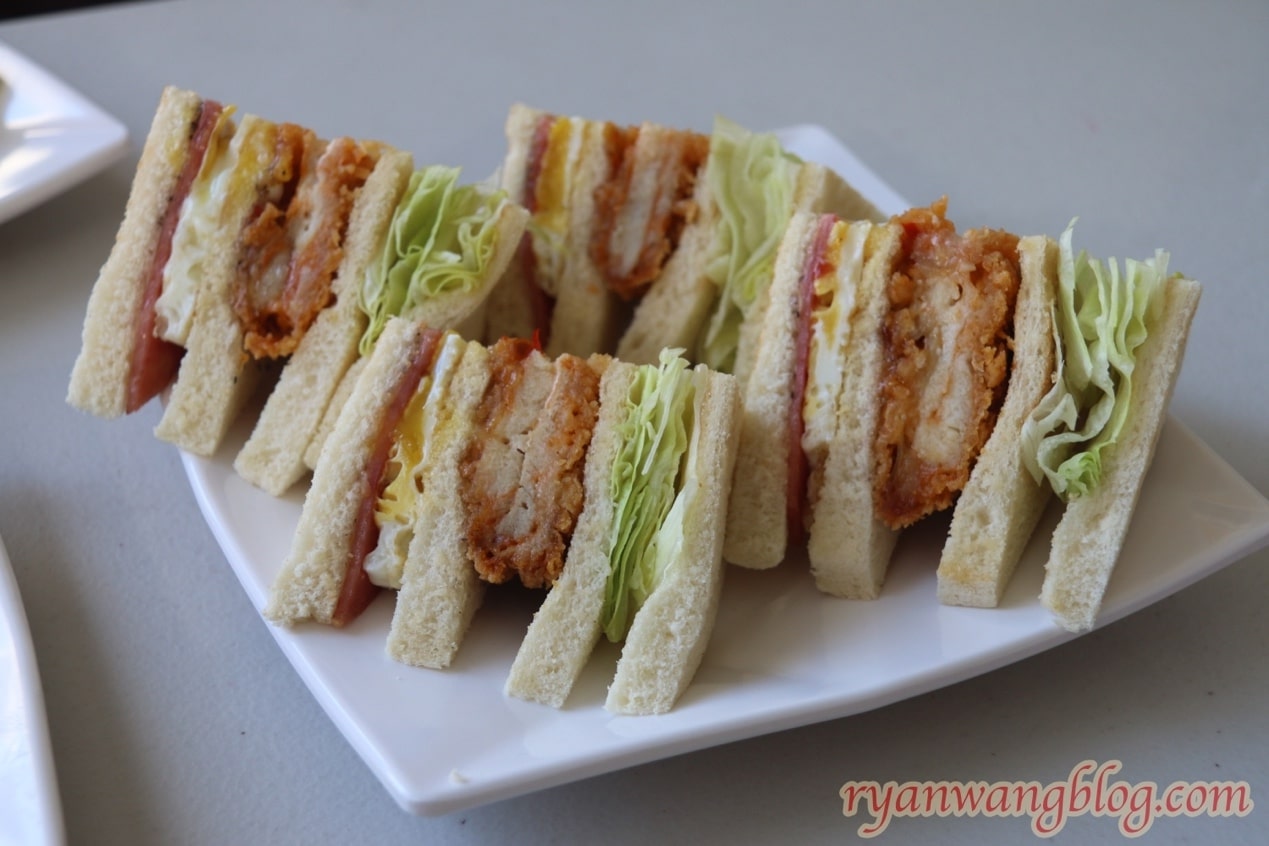 高雄景點/高雄美食推薦-璐璐太太早午餐